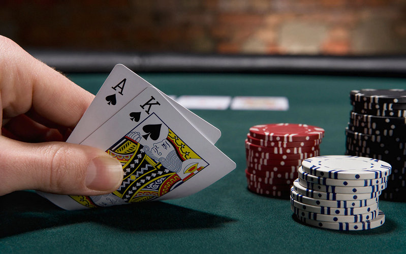 Các thuật ngữ trong poker về các lá bài